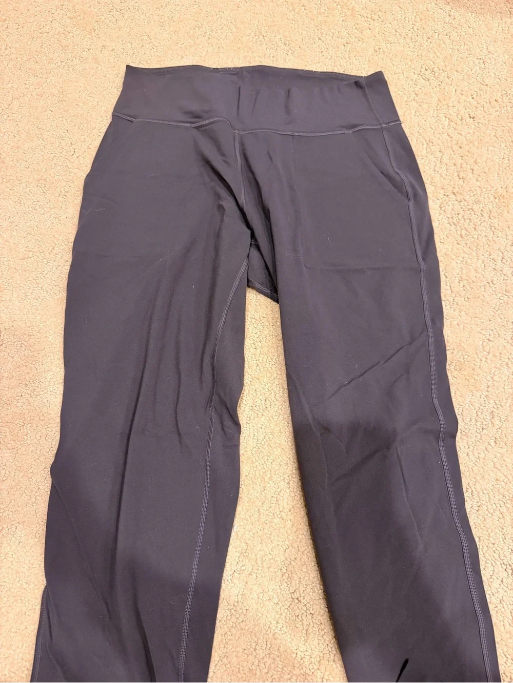 Lululemon women’s align joggers